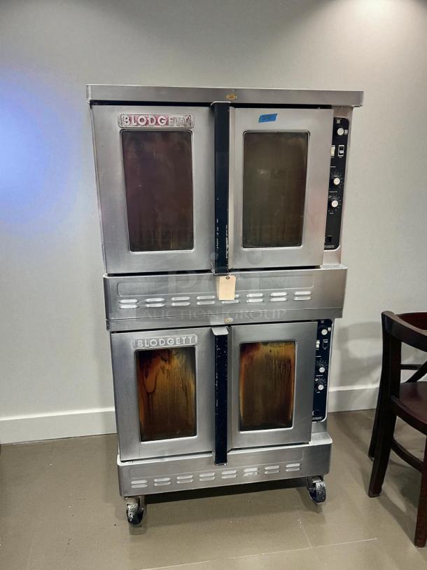 Excellent Condition – Blodgett DFG-200 – Double Stack Gas Convection Oven – Natural Gas – Fully Tested & Working! - Image 4 of 11