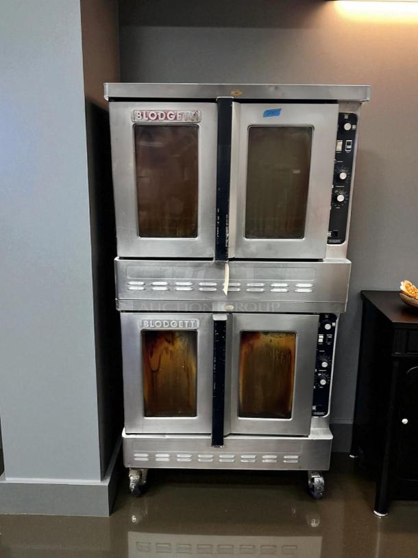 Excellent Condition – Blodgett DFG-200 – Double Stack Gas Convection Oven – Natural Gas – Fully Tested & Working! - Image 7 of 11