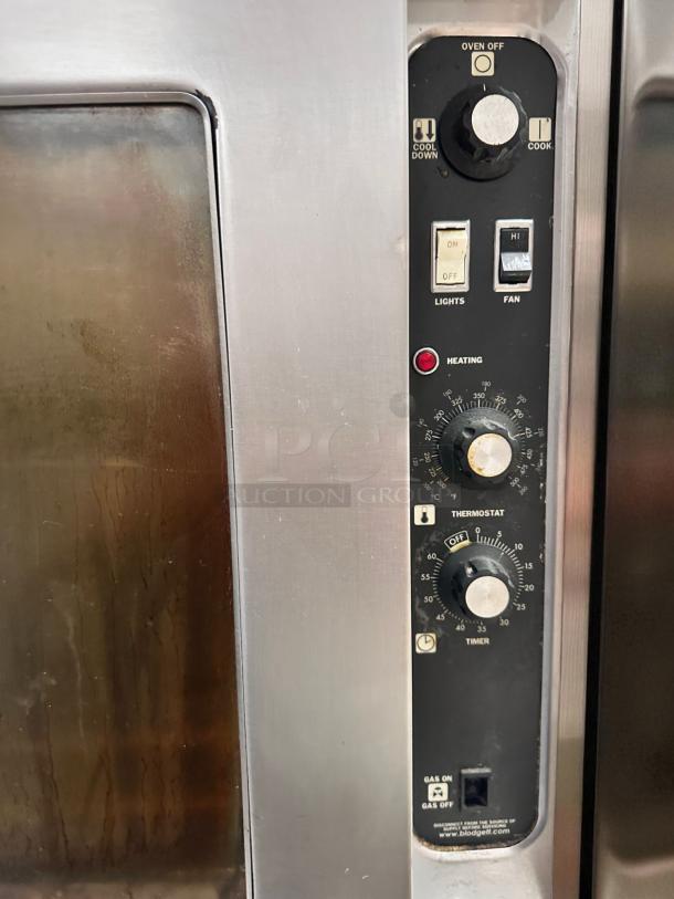 Excellent Condition – Blodgett DFG-200 – Double Stack Gas Convection Oven – Natural Gas – Fully Tested & Working! - Image 10 of 11