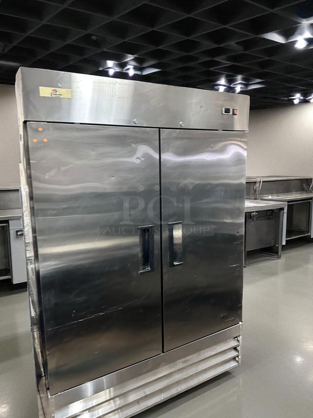 Excellent Condition – Cooler Depot XB54F-HC – Two Door Reach-In Freezer – 115V – Fully Tested & Working! - Image 4 of 11