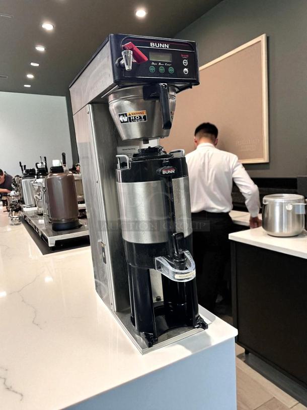 Awesome Condition – BUNN Infusion Series Digital Coffee Brewer – Dual Voltage – Fully Tested & Working! - Image 3 of 5