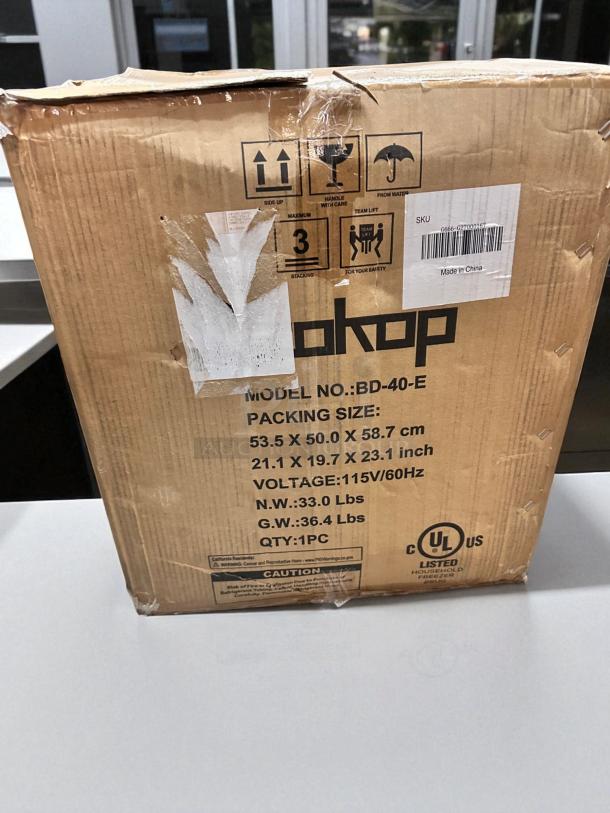 Brand New – ROVSUN BD-40-E – Mini Freezer – 115V – Compact & Lightweight – Orginal Box! - Image 5 of 8