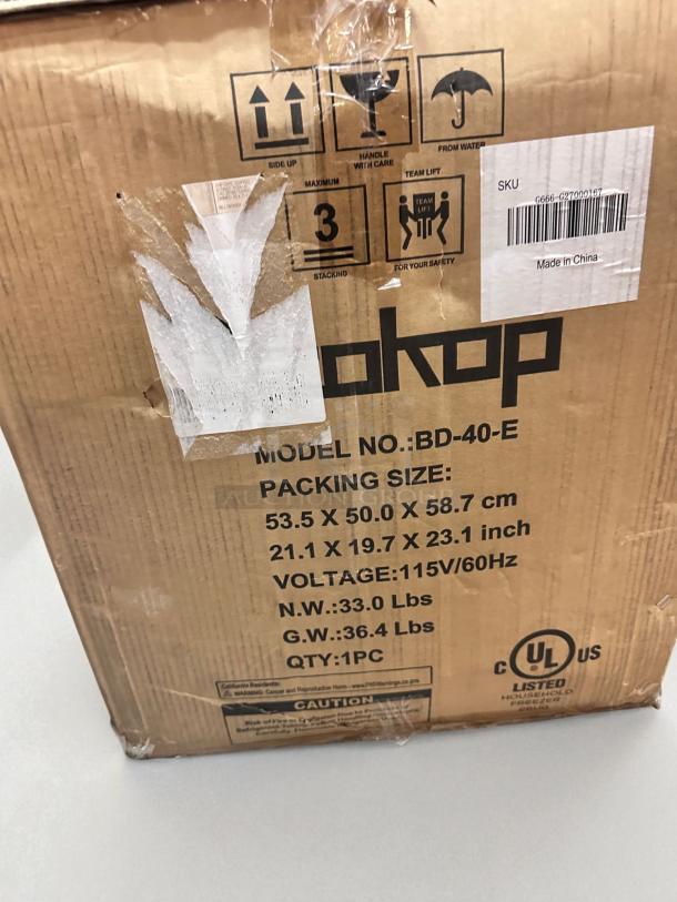 Brand New – ROVSUN BD-40-E – Mini Freezer – 115V – Compact & Lightweight – Orginal Box! - Image 7 of 8
