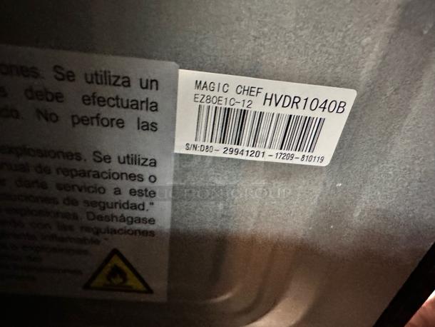 Excellent Condition – Magic Chef HVDR1040B – 2-Door Refrigerator Freezer – 10.1 cu. ft. – 115V – Fully Tested & Working! - Image 8 of 8