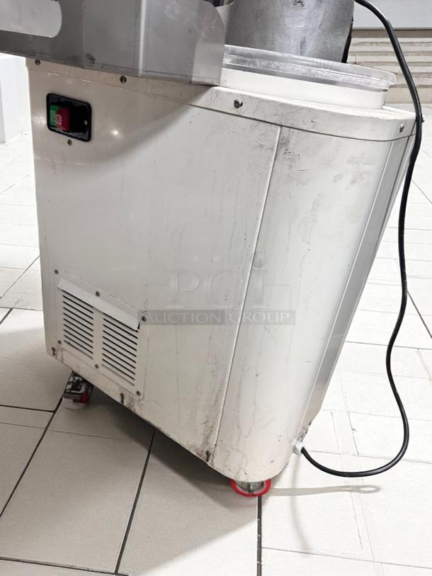 Superb Condition – Masstro by Empire – Ballmatic 1000 Dough Divider – 110V – Fully Tested & Working! - Image 4 of 9