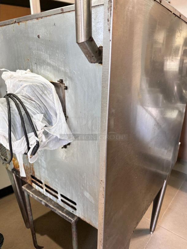 Excellent Condition – Imperial PCVG-1 – Single Deck Gas Convection Oven – Fully Tested & Working! - Image 6 of 6