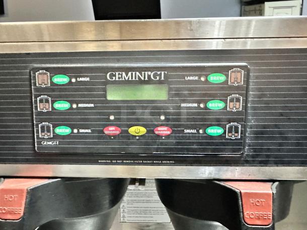 Excellent Condition – Curtis GEMINI GT – Twin Coffee Brewer with Dual Satellite Warmers – 220V – Fully Tested & Working! - Image 7 of 7