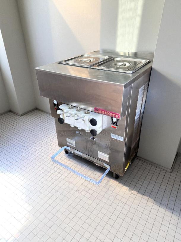 Excellent Condition – SaniServ Commercial Soft Serve Ice Cream Machine – Model Estimated: 522 – 115V – Fully Tested & Working! - Image 3 of 6