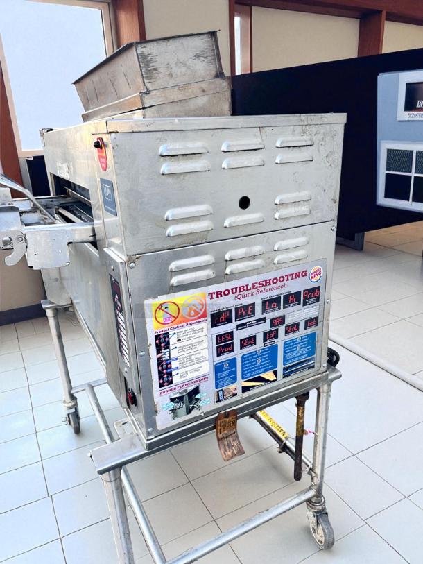 Excellent Condition – Duke FBB-NC-120 – Gas Conveyor Broiler – Fully Tested & Working! - Image 8 of 12