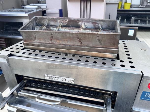 Excellent Condition – Duke FBB-NC-120 – Gas Conveyor Broiler – Fully Tested & Working! - Image 11 of 12