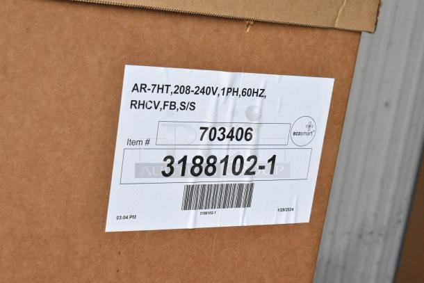 BRAND NEW 2025 Alto Shaam AR-7HT Stainless Steel Heated Cabinet, 1/2 Height, 8 Pan Capacity, 208-240V, 1PH, in box.