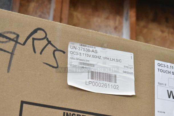Box with Alto Shaam QC3-3 Quickchiller label; features 115 volts, 1 Phase. Barcode and model info visible.