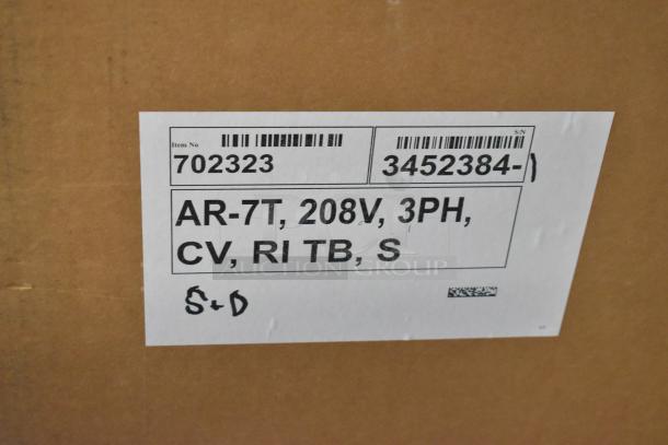 Brand new Alto Shaam AR-7T stainless steel commercial rotisserie oven, 7 spits, 208V, 3 phase. Scratch and dent condition.