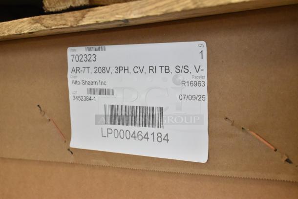 Label on a 2025 Alto Shaam AR-7T rotisserie oven box. Includes model AR-7T, 208V, 3PH. Brand new, scratch and dent condition.