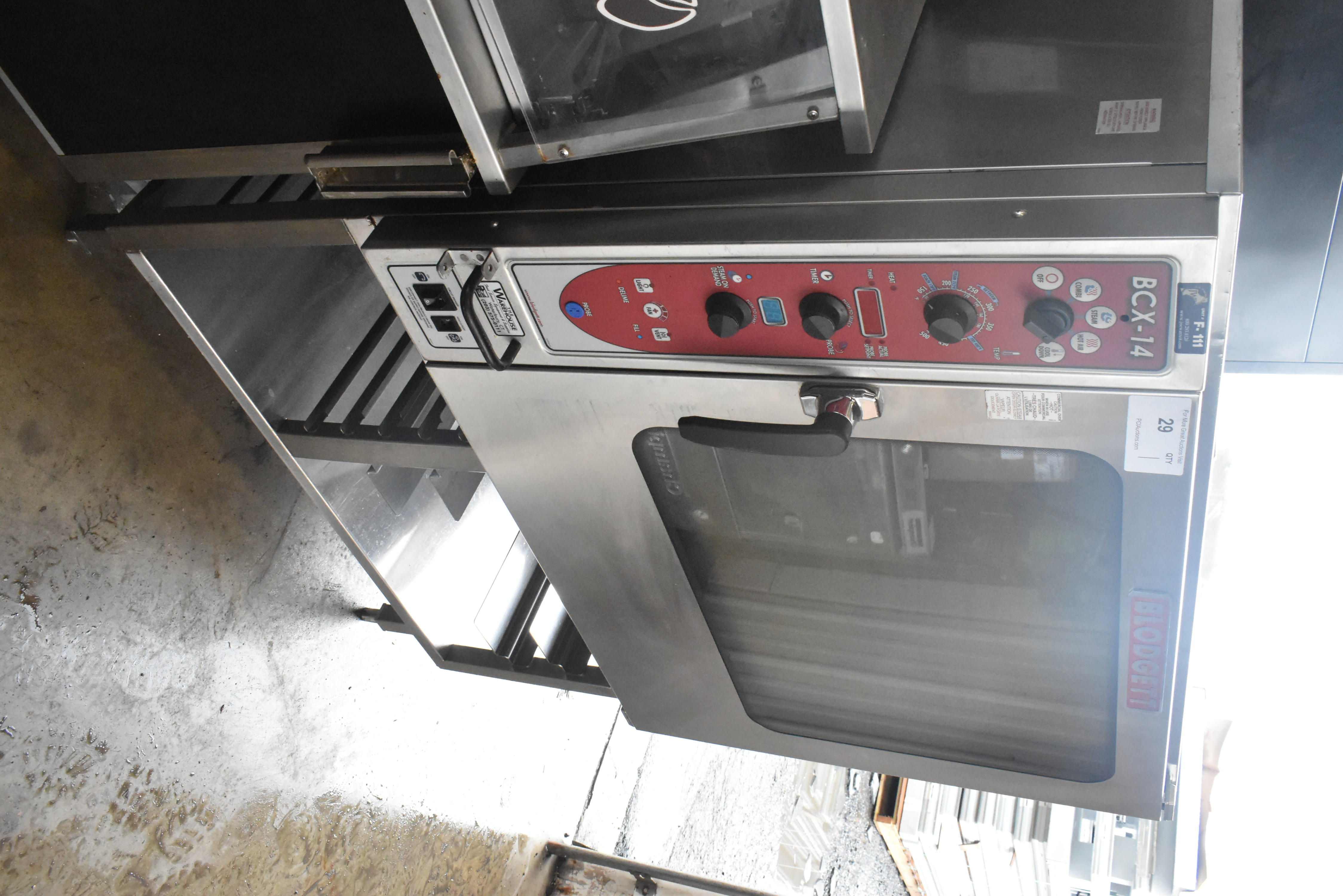 Complete used combi oven in good condition