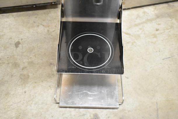 Bunn ITCB-DV stainless steel iced tea machine drip tray, with circular design, part of commercial countertop unit.