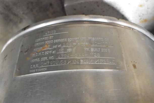 Crown EC-10TM 10 Gallon Steam Kettle, stainless steel, electric, 208/240V, 3 phase, with certification markings.