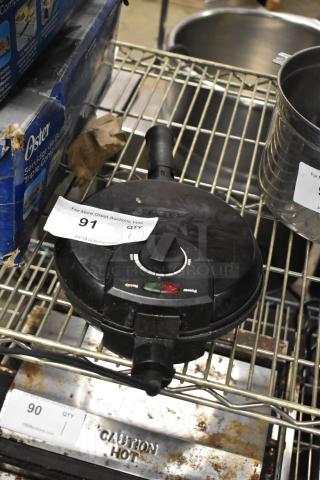 Bella Metal Countertop Waffle Maker. 120 Volts, 1 Phase. - Item #1218404