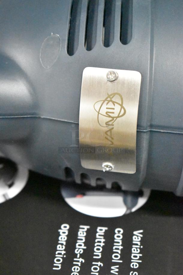 AvaMix 928IBHD21, 21" heavy-duty immersion blender, brand new, scratch and dent, 1 1/4 hp, 120V, metal tag with logo visible.