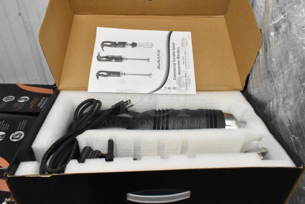 BRAND NEW SCRATCH AND DENT AvaMix 928IBHD12 immersion blender, 12" heavy-duty, 1 1/4 hp, 120V, variable speed, in packaging.