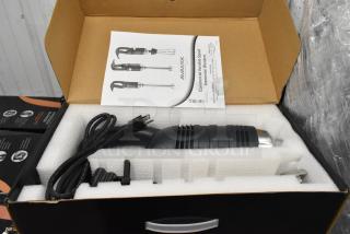 BRAND NEW SCRATCH AND DENT AvaMix 928IBHD12 immersion blender, 12" heavy-duty, 1 1/4 hp, 120V, variable speed, in packaging.