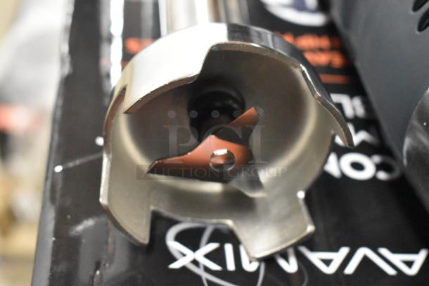 BRAND NEW AvaMix 928IBHD12 12" heavy-duty immersion blender, 1 1/4 hp, 120 volts. Scratch and dent condition shown.