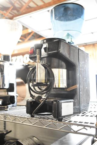 Metal Commercial Countertop Espresso Bean Grinder. 115 Volts, 1 Phase. - Item #1218545