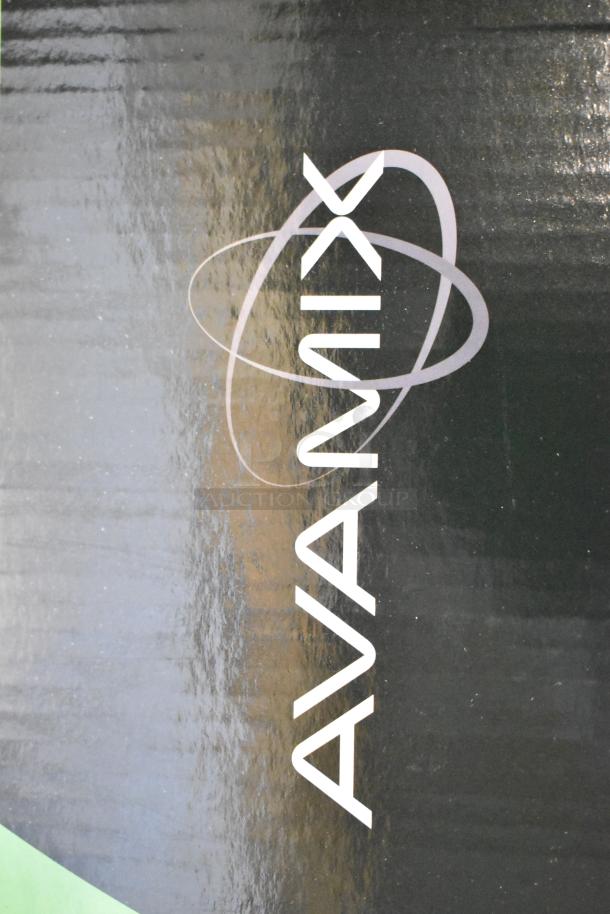 Box for AvaMix 928IBMD10DX 10" Medium-Duty Variable Speed Immersion Blender, showing brand logo.