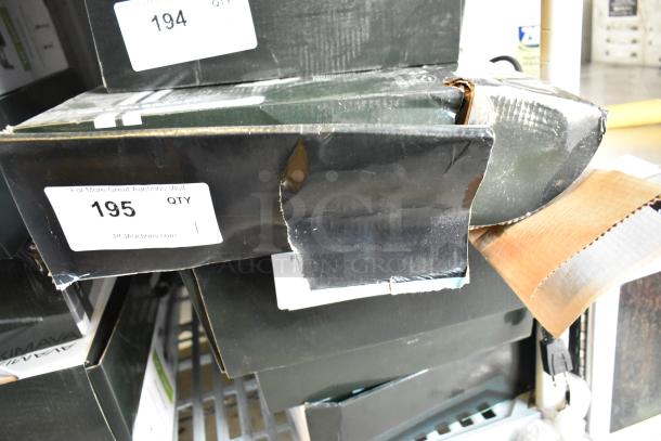 Brand new AvaMix 928IBMD10DX 10" medium-duty immersion blender with variable speed. Box shows visible damage. 3/4 hp, 120V.