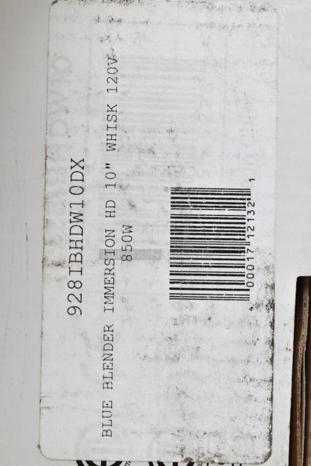 Label on a box showing "928IBHDW10DX," "Blender Immersion HD 10" Whisk 120V," and "850W," with a barcode.