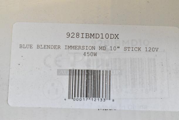 Brand new AvaMix 928IBMD10 10" immersion blender label, 3/4 hp, 120V, 1 Phase, scratch and dent condition, barcode visible.