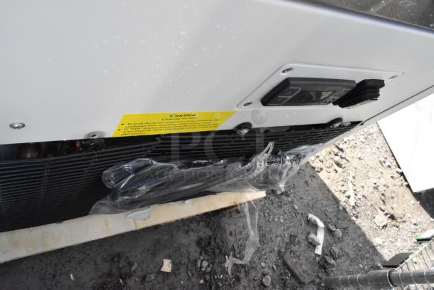 Avantco BC-48-HC display case, 48", white, refrigerated, broken glass, caution label visible, 115V, 1 phase.