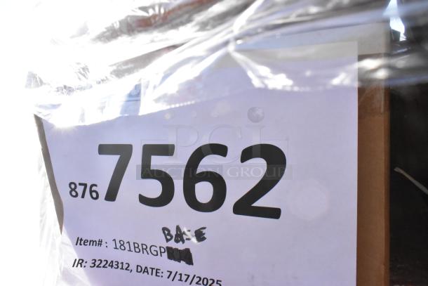 Auction lot label with number 7562. Contains 28 brand new scratch and dent items including wine glasses and burger press. Item#: 181BRGPR, IR: 3224312, Date: 7/17/2025.