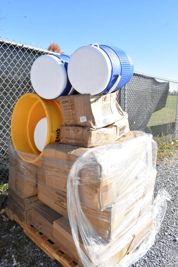 22 new items including Igloo coolers, platters, cushions, and sink on a pallet. Packaging shows scratch and dent condition.