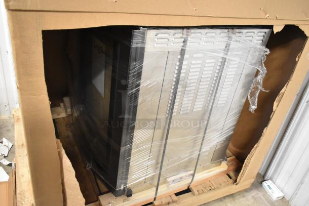 Brand new Alto Shaam AR-7T stainless steel rotisserie oven, 208V, 3-phase, in original packaging with minor box damage.