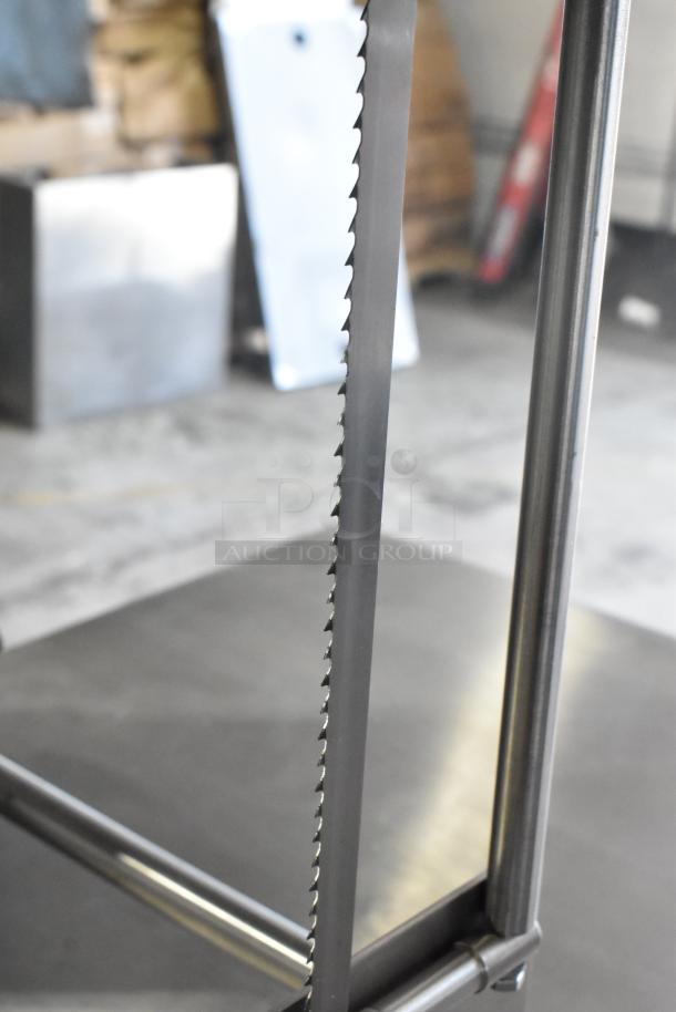 BRAND NEW SCRATCH AND DENT! Avantco 177EMBS94SS HLS-2400 94" Blade Stainless Steel Floor Model Vertical Band Meat Saw - 3 hp, 220/240 Volts, 3 Phase. - Image 6 of 9