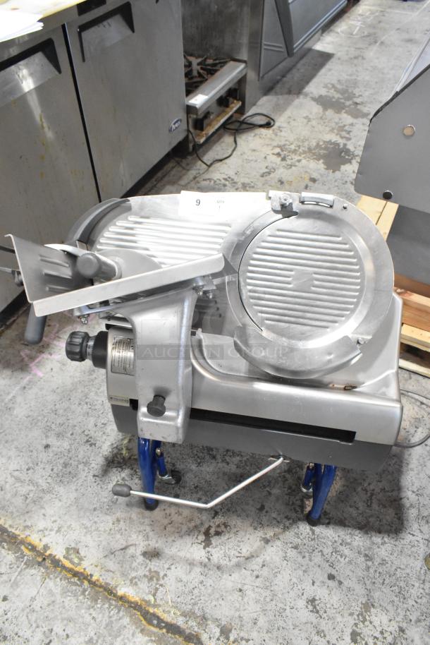 Hobart 1317-790 Stainless Steel Commercial Countertop Meat Slicer. 115 Volts, 1 Phase. - Image 3 of 9