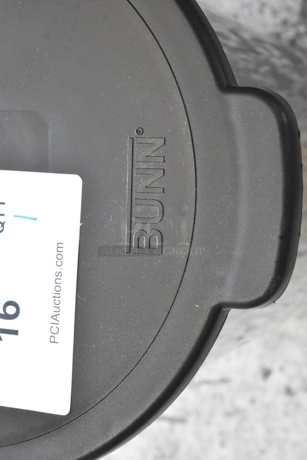 BRAND NEW SCRATCH AND DENT! Bunn TDO-5 34100.0003 5 Gallon Iced Tea Dispenser with Brew-Through Lid. - Image 3 of 8