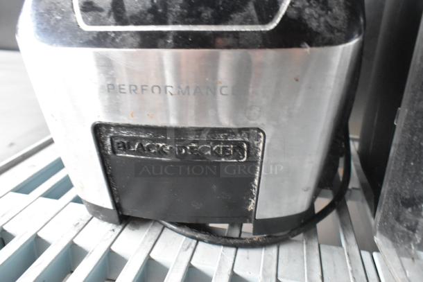 Black & Decker FP6010 Metal Countertop Food Processor. 120 Volts, 1 Phase. - Image 5 of 7