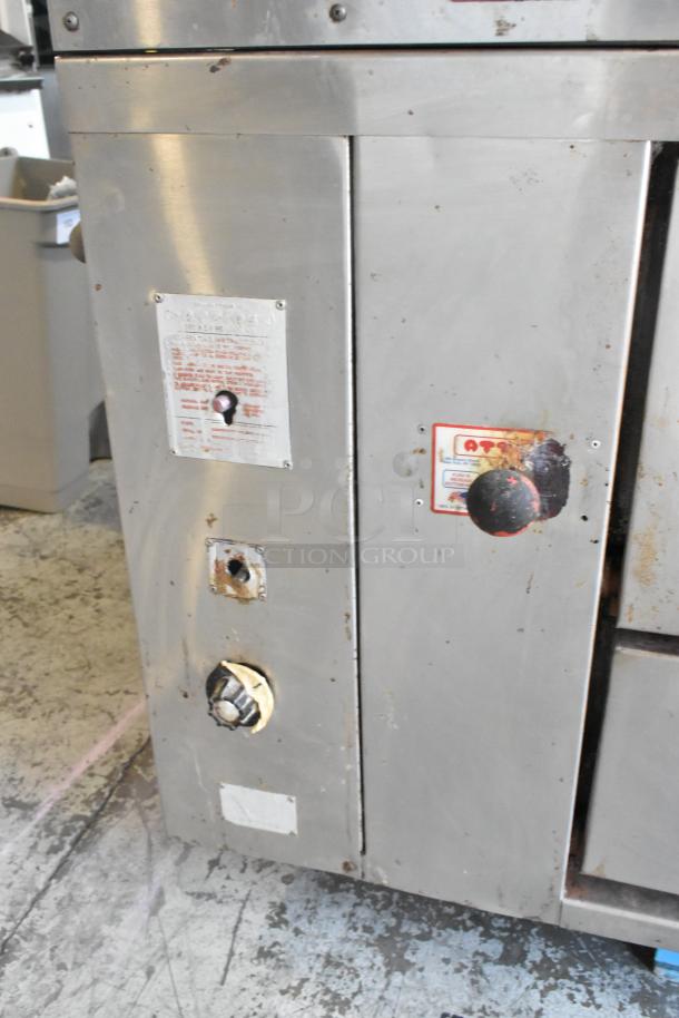 2 Attias 2 JS 6-18 Stainless Steel Commercial Gas Powered Single Deck Pizza Oven. 200,000 BTU. 2 Times Your Bid! - Image 7 of 13