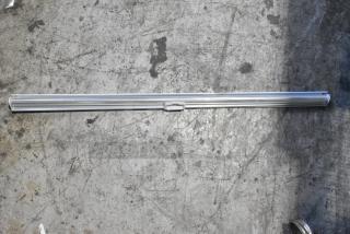 2 BRAND NEW SCRATCH AND DENT! Avantco 189NCURTIN46 Night Curtain for WVAC-46HC and BVAC-46HC. 2 Times Your Bid!