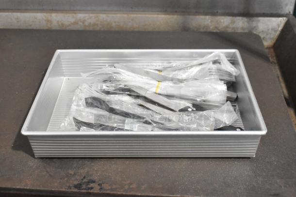 7 BRAND NEW SCRATCH AND DENT! Items Including Muffin Baking Pans, Round Pizza Pans, Silverware. 7 Times Your Bid! - Image 2 of 6