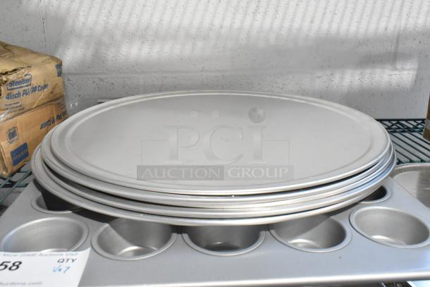 7 BRAND NEW SCRATCH AND DENT! Items Including Muffin Baking Pans, Round Pizza Pans, Silverware. 7 Times Your Bid! - Image 5 of 6