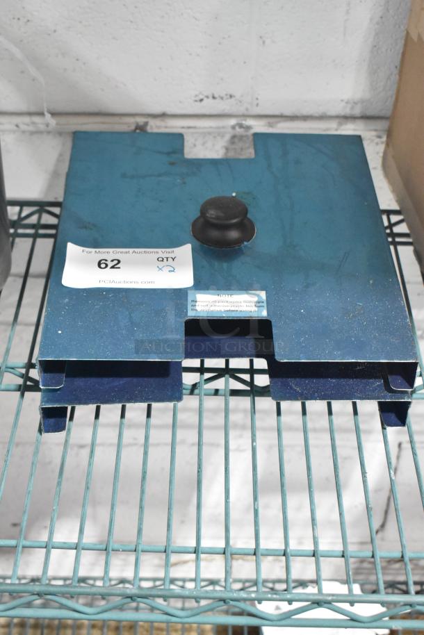 2 BRAND NEW SCRATCH AND DENT! Lids for Countertop Fryer. 2 Times Your Bid! - Image 2 of 5