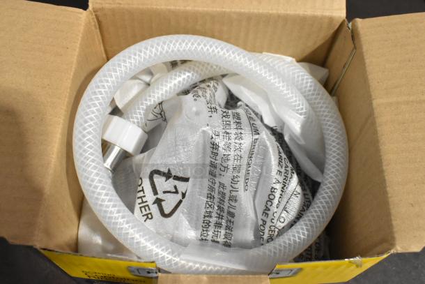 BRAND NEW SCRATCH AND DENT! Hamilton Beach BCR100 Commercial Container Rinser with Stainless Steel Nozzle and Hose. 1 - Image 4 of 10