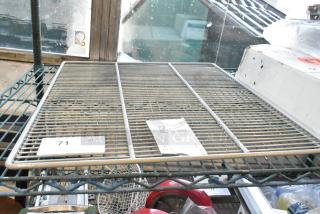 BRAND NEW SCRATCH AND DENT! 185403873D02 Beverage-Air 403-873D-02 Gray Epoxy Coated Wire Shelf for HBR/HBF49 Refrigerated Merchandisers