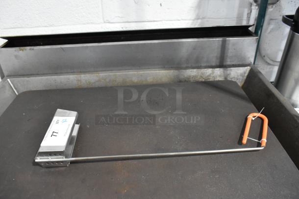 BRAND NEW SCRATCH AND DENT! Lot of 2 Stainless Steel Fryer Pieces - Image 7 of 7