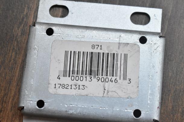 4 BRAND NEW SCRATCH AND DENT! Items Including 17821212 SCREW FOR ADA CASTER, 17821313 PLATE FOR ADA CASTER. 4 Times Your Bid! - Image 9 of 9
