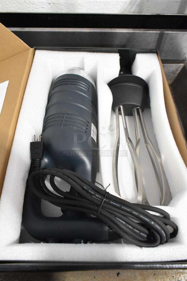 BRAND NEW SCRATCH AND DENT! AvaMix 928IBHDW10 Heavy-Duty Variable Speed Immersion Blender with 10" Whisk - 1 1/4 hp. 120 Volts, 1 Phase. - Image 1 of 16