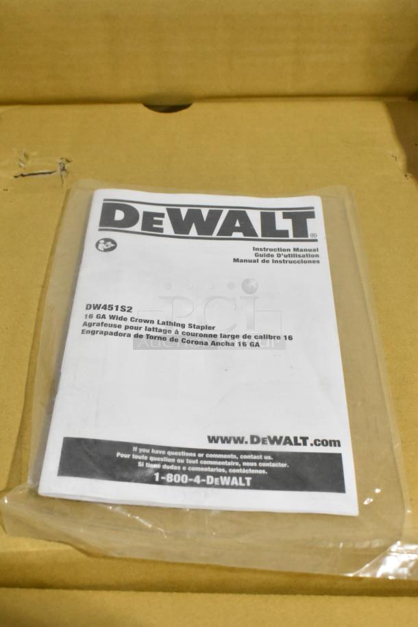 BRAND NEW SCRATCH AND DENT! DeWalt DW45182 Wide Crown Lathing Stapler. - Image 3 of 9